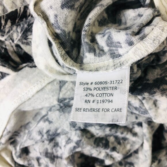 One World Abstract Blouse Sz Large Butterfly Pattern Studded Black White - Picture 7 of 8